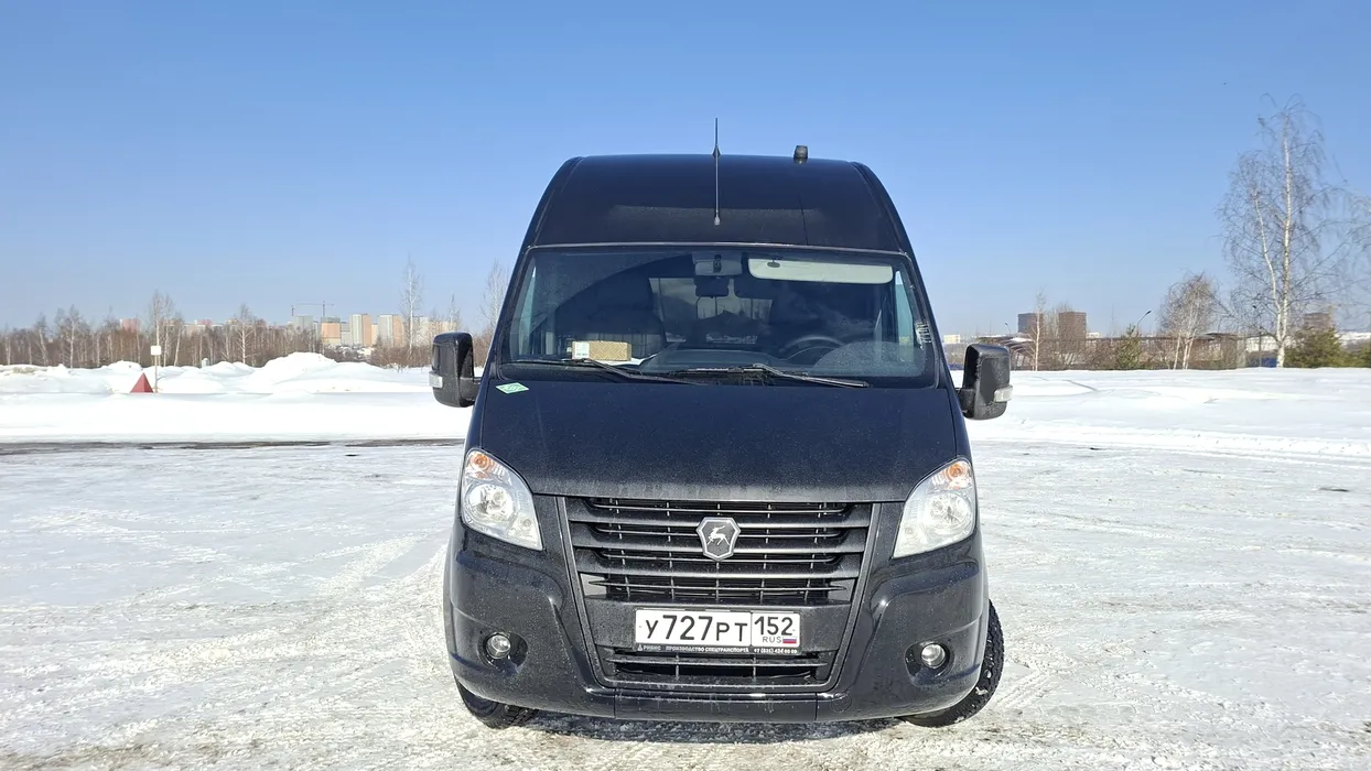 Автобус ВИП на базе ГАЗель Некст, А31R33, черный — изображение 4