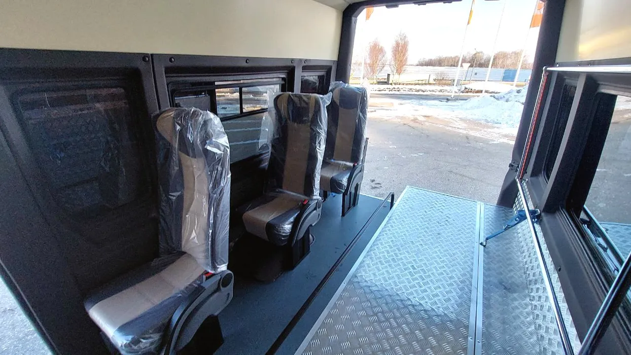 Ритуальный автомобиль на базе Газель Next А31R32 — изображение 13